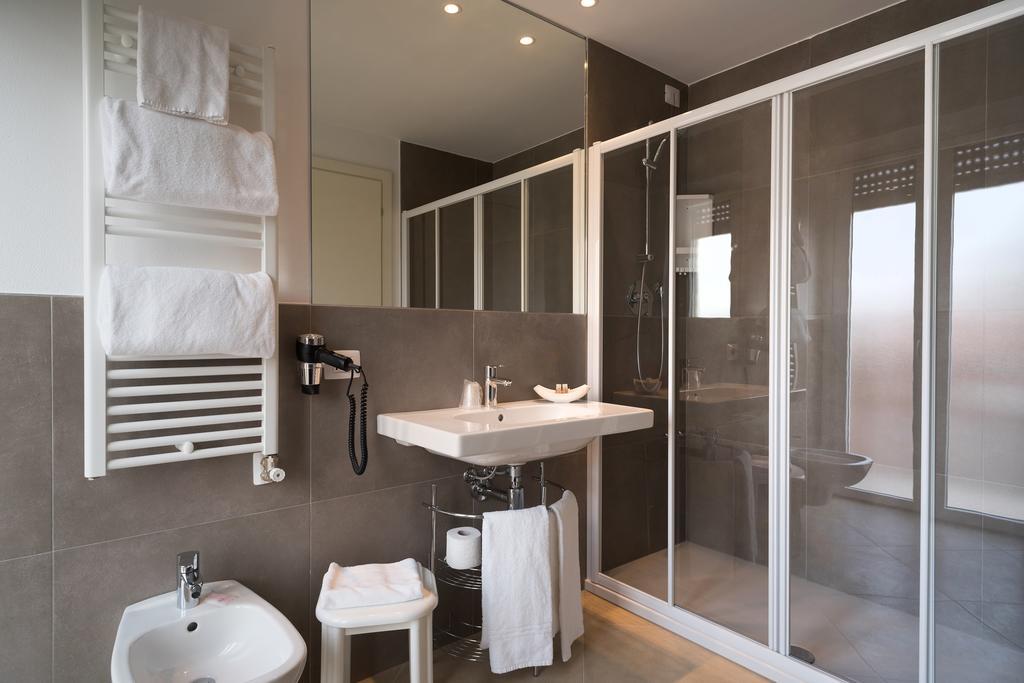 Guesthouse Verona Eksteriør bilde